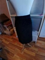 Zwarte ribfluwelen rok met knopen van Primark, Kleding | Dames, Rokken, Ophalen of Verzenden