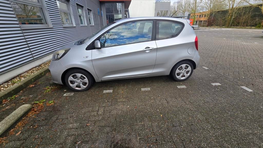 Kia Picanto 1.0 Cvvt 3-DRS 2012 Grijs, Auto's, Kia, Particulier, Picanto, Benzine, A, Hatchback, Handgeschakeld, Origineel Nederlands