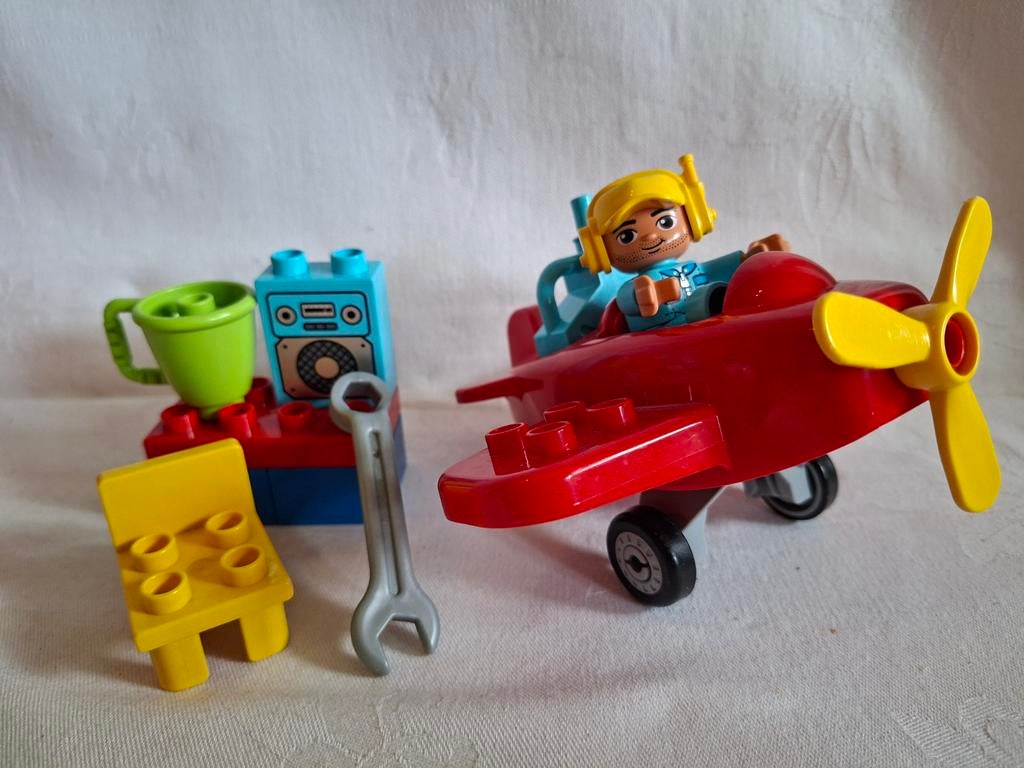 Lego Duplo vliegtuig set 10908, Kinderen en Baby's, Speelgoed | Duplo en Lego, Ophalen of Verzenden, Zo goed als nieuw, Duplo