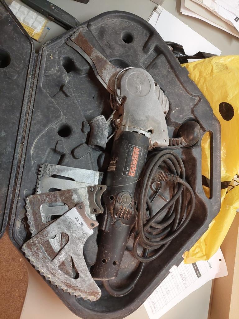 Arbortech voegen hak machine., Ophalen, Gebruikt