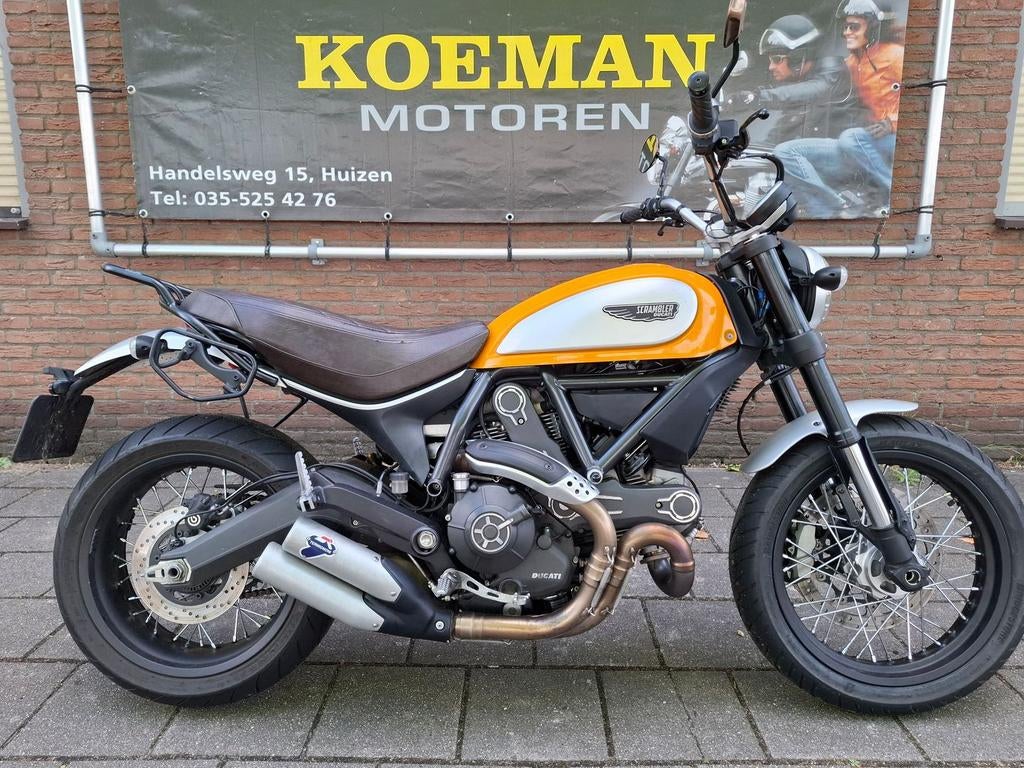 DUCATI SCRAMBLER Street Classic (bj 2015) 800 Termignoni +++, DUCATI, 2 cilinders, Motorrijbewijs A, Bedrijf