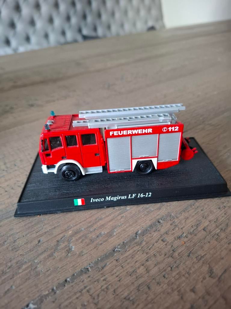 Brandweer schaalmodel Iveco Magirus LF 16-12 – Feuerwehr 112, Overige merken, Groter dan 1:32, Ophalen of Verzenden, Zo goed als nieuw