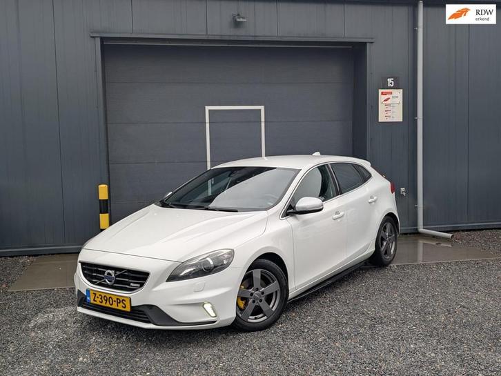 Volvo V40 1.6 D2 Momentum NAP, AIRCO, CAMERA, Auto's, Volvo, Bedrijf, Te koop, V40, ABS, Adaptive Cruise Control, Airbags, Airconditioning