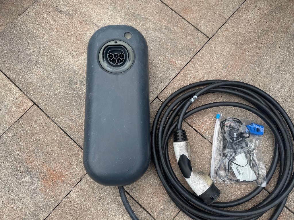 NewMotion Home Advanced laadpaal met 8 meter kabel, Auto diversen, Laadpalen, Ophalen, Gebruikt, Laadpaal en Laadkabel
