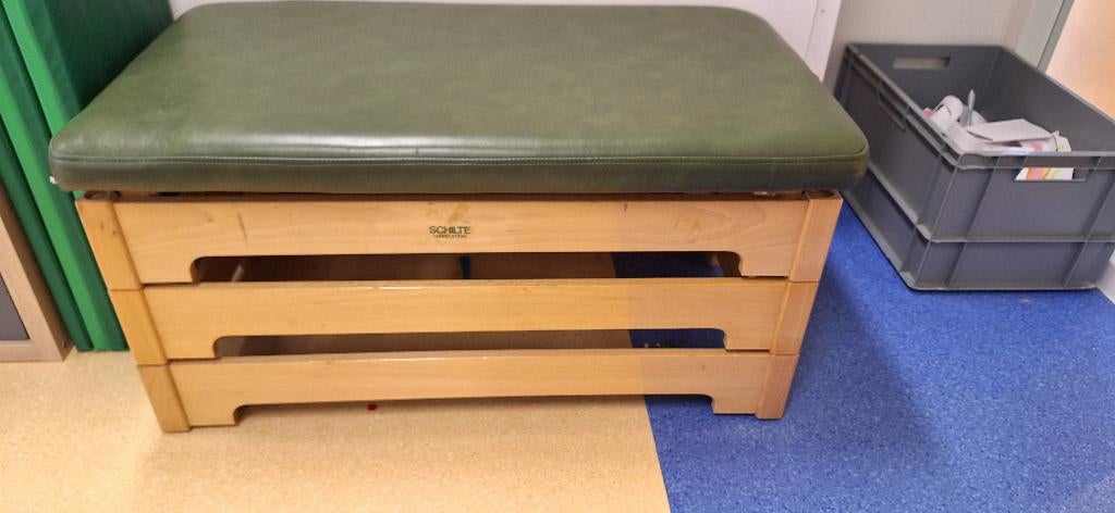 Houten lage bok – 1 stuk beschikbaar, Ophalen, Gebruikt, Overige typen