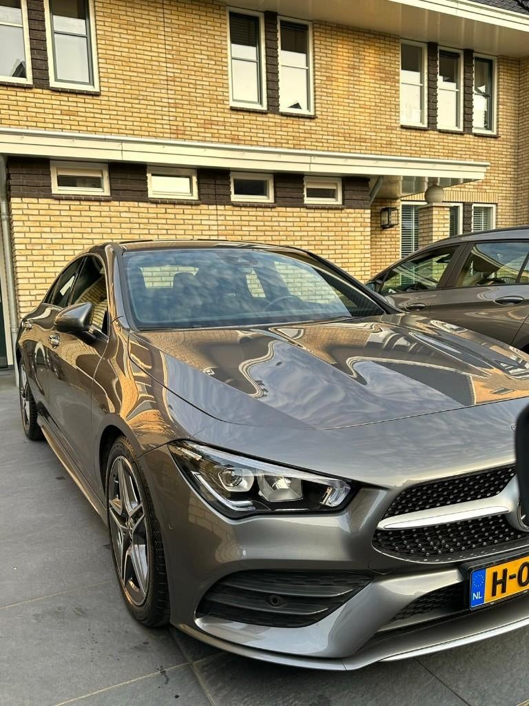 Mercedes-Benz CLA 180 AMG –Topstaat | ZEER LAGE KM|Coating, Auto's, Mercedes-Benz, CLA, 136 pk, Zwart, 4 cilinders