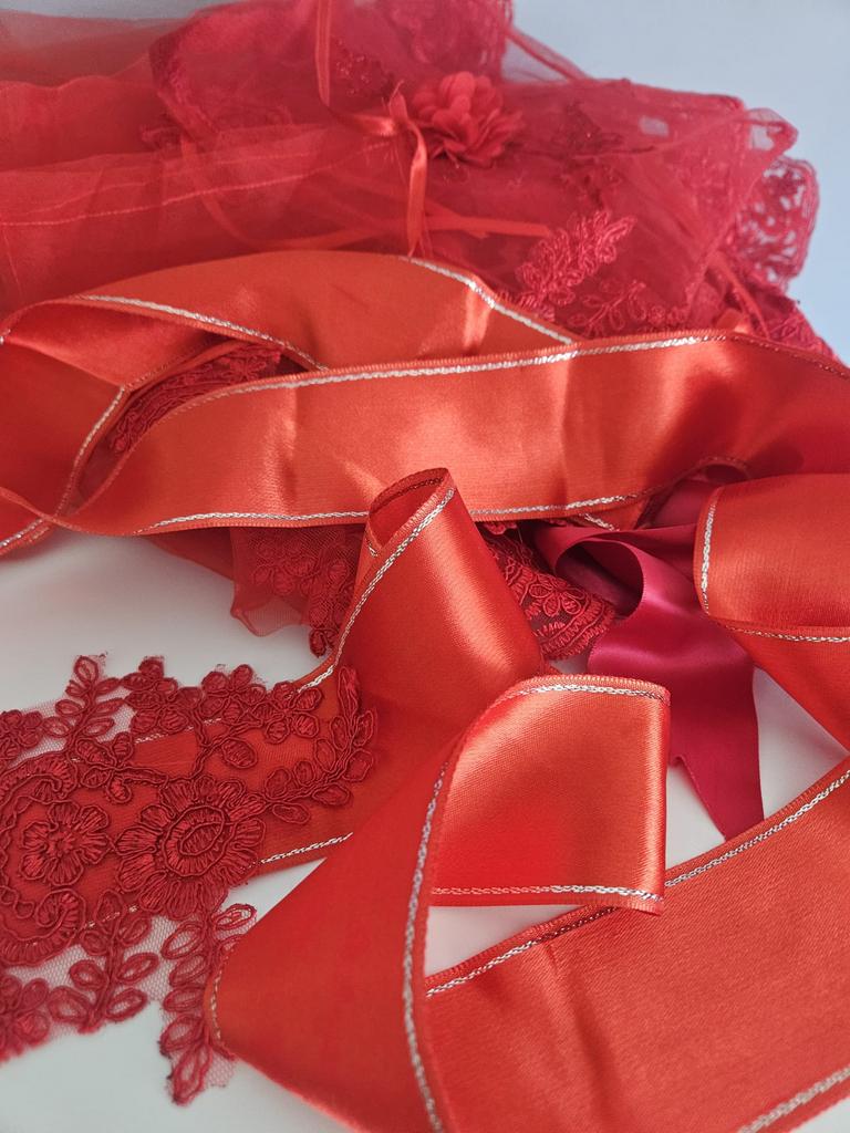 Kına Set: Sluier, Mendil, Kuşak ezvrt, Ophalen of Verzenden, Zo goed als nieuw, Feestartikel, Geboorte of Huwelijk