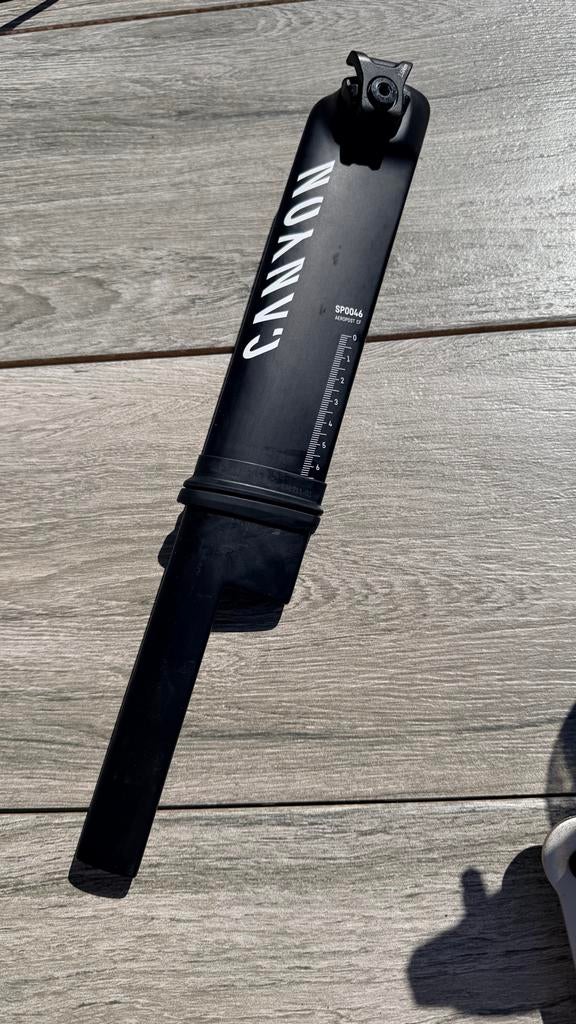 Canyon SP0046 Aeropost CF Carbon Zadelpen, Ophalen of Verzenden, Zo goed als nieuw, Zadel, Racefiets