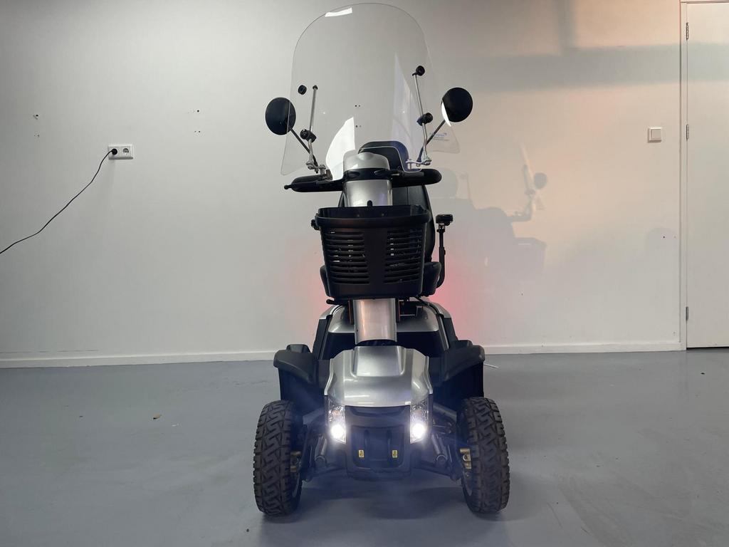 Prachtige Pride Royal 20 , Stevige 18kmpu scootmobiel, Ophalen of Verzenden, Zo goed als nieuw, Mango, 16 km/u of meer