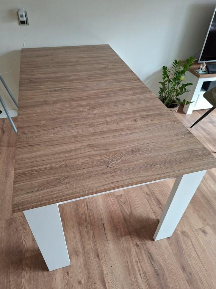 Gratis af te halen uitschuifbare tafel, Huis en Inrichting, Complete inboedels, Ophalen