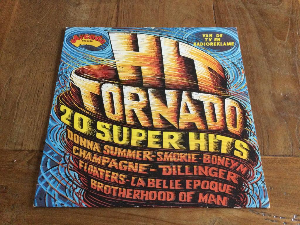 LP : “ HIT TORNADO 20 SUPERHITS” ARCADE RECORDS, Ophalen of Verzenden, Gebruikt, Pop