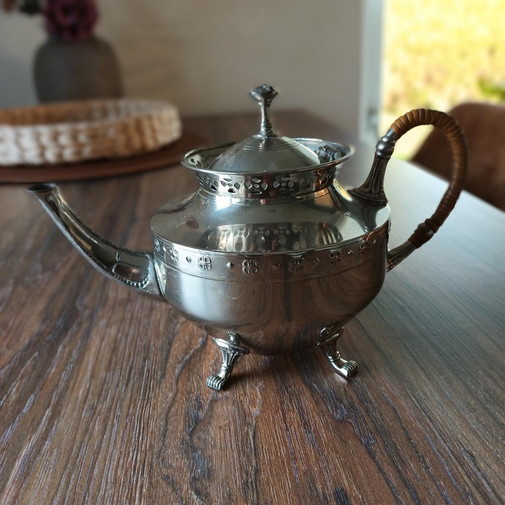 Verzilverde theepot, Antiek en Kunst, Ophalen of Verzenden