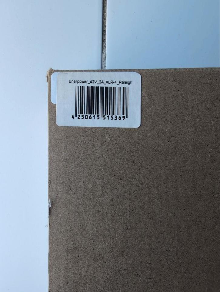 XLR 4-pins 42V 2A Lader voor E-bike/Scooter, Fietsen en Brommers, Fietsaccessoires | Fietsaccu's, Nieuw, Ophalen of Verzenden