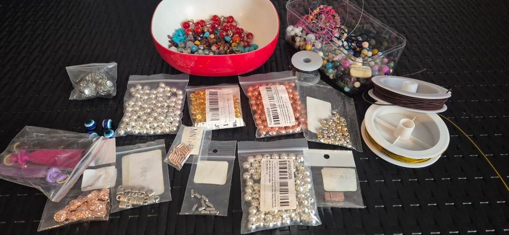 Grote partij kralen en sieraden maken benodigdheden, Ophalen of Verzenden