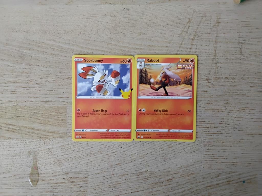 Pokémon Kaarten: Scorbunny en Raboot (2 kaarten), Ophalen of Verzenden, Zo goed als nieuw, Meerdere kaarten