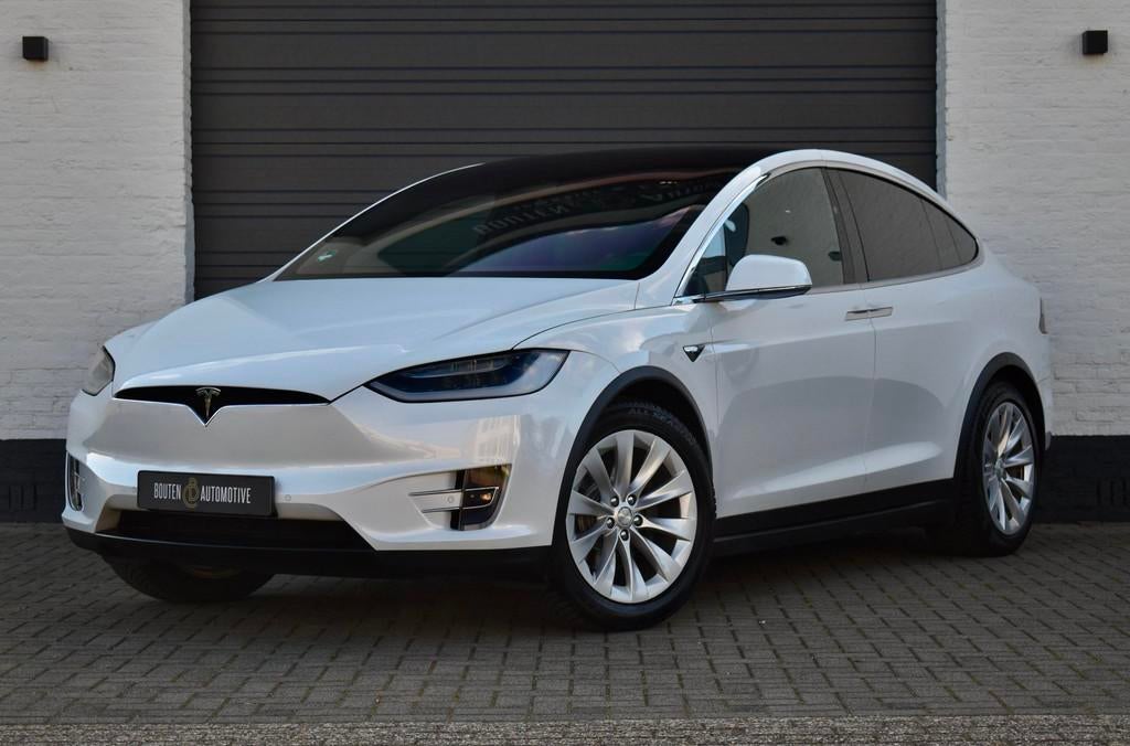 Tesla Model X 75D Base | Autopilot | Trekhaak | Panodak |, Automaat, Model X, Gebruikt, Zwart