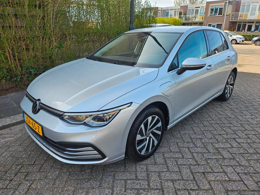 Volkswagen GOLF 1.4 eHybrid Style, Auto's, Volkswagen, 1490 kg, Gebruikt, 4 cilinders, Alcantara