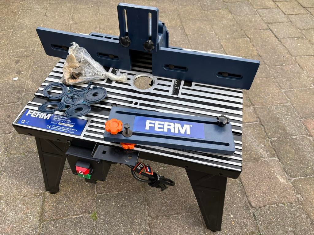Freestafel Ferm, Doe-het-zelf en Verbouw, Gereedschap | Freesmachines, Ophalen, Gebruikt, Elektrisch, Bovenfrees
