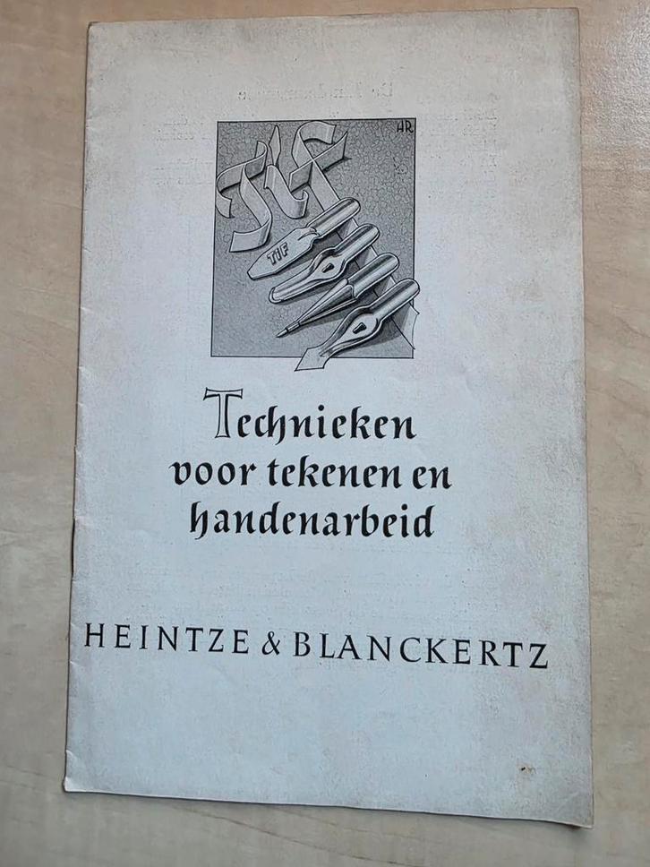 077) TECHNIEKEN VOOR TEKENEN EN HANDENARBEID- SCHRIJFPENNEN, Verzamelen, Merken en Reclamevoorwerpen, Zo goed als nieuw, Overige typen