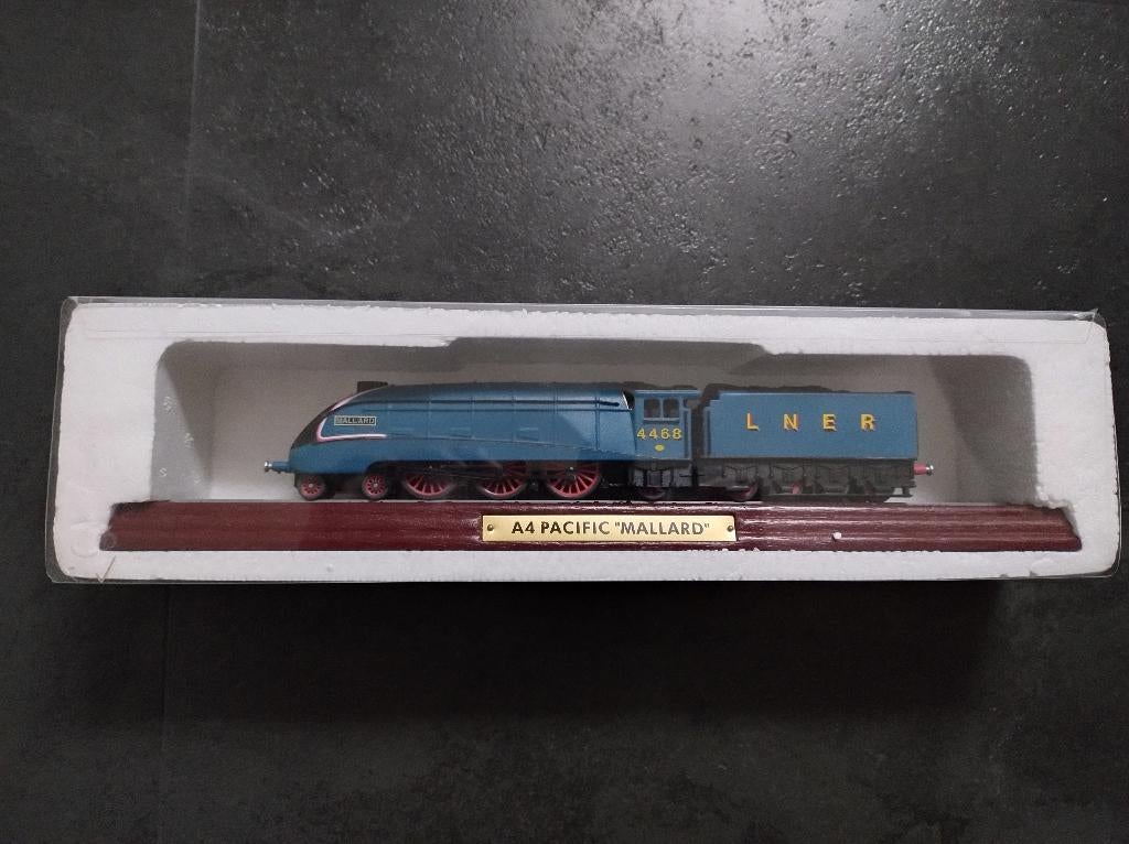 Modeltrein A4 Pacific Mallard Loco, Hobby en Vrije tijd, Overige merken, Gebruikt, Ophalen of Verzenden, Gelijkstroom