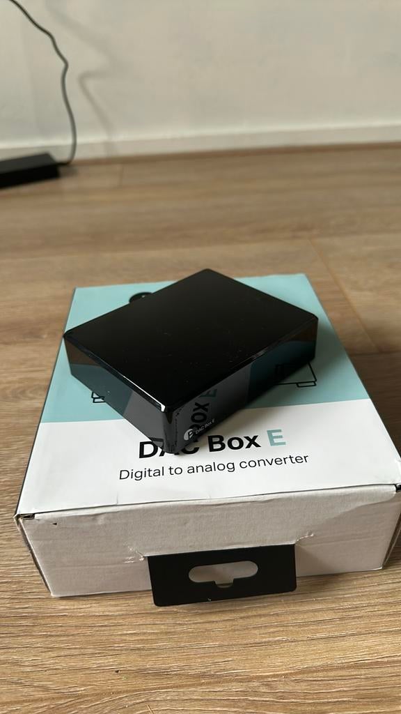 Pro-Ject DAC Box E Digitaal naar Analoog Converter, Ophalen of Verzenden, Zo goed als nieuw