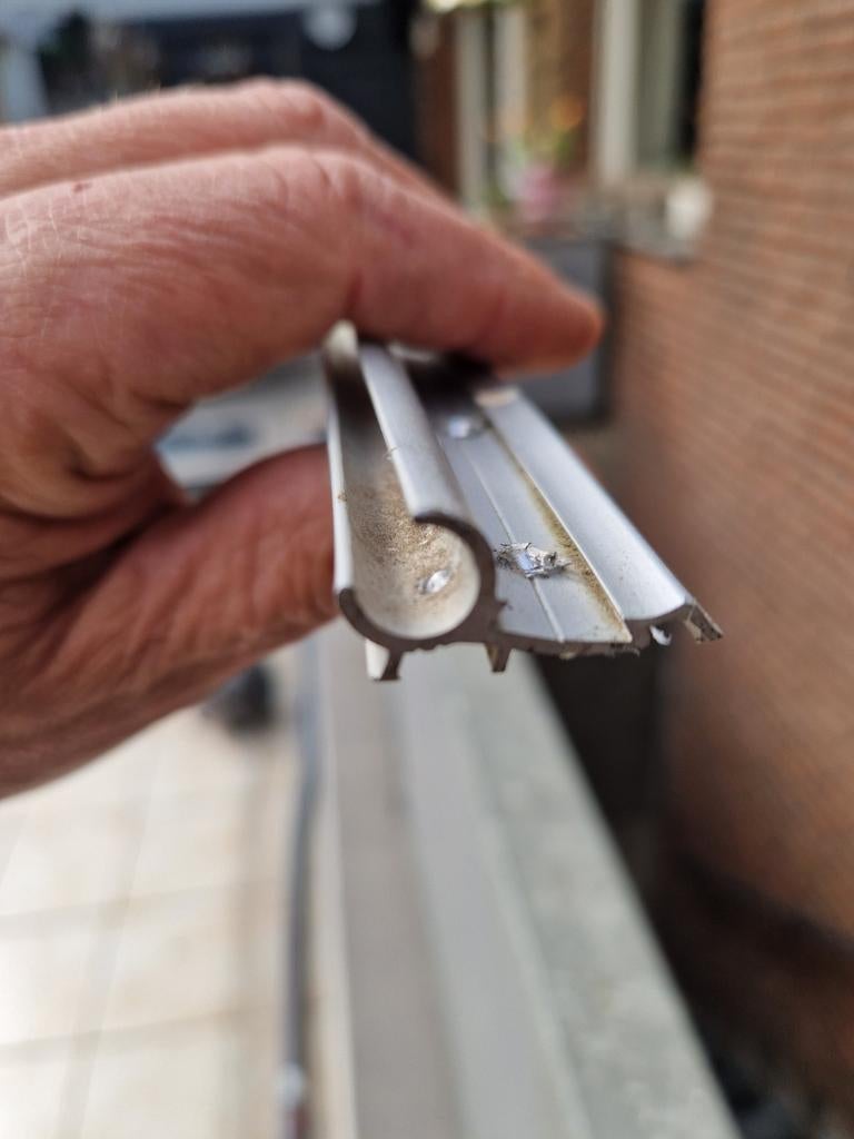 Kederprofiel caravanrail 372cm peesgoot 7mm, Caravans en Kamperen, Caravan accessoires, Ophalen, Gebruikt