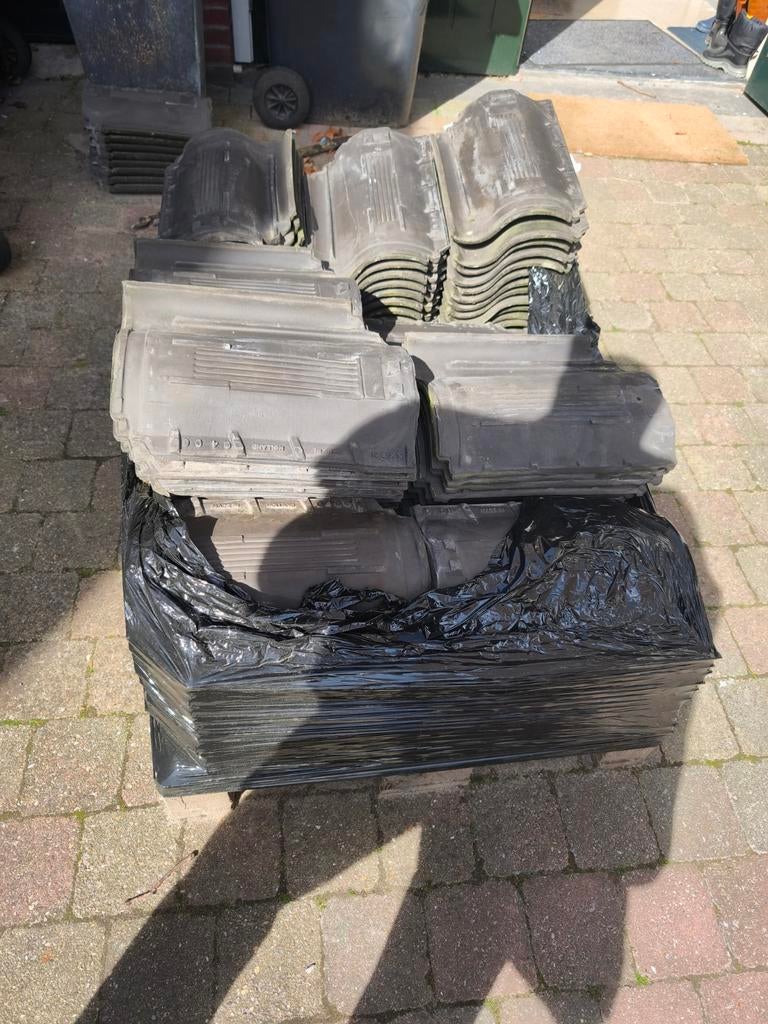 Dakpannen, Doe-het-zelf en Verbouw, Dakpannen en Dakbedekking, Ophalen, Steen of Klei, 15 m² of meer, Dakpannen