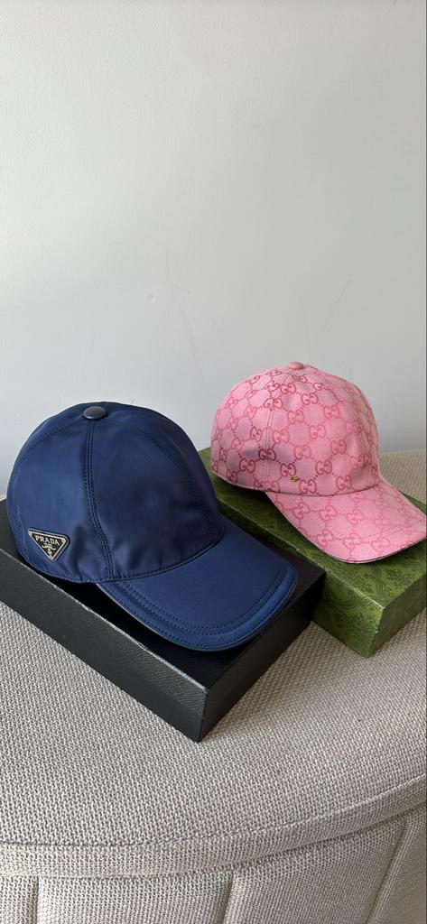 Prada & Gucci Designer Petten - Maat M - Nieuwstaat, Ophalen of Verzenden, Nieuw