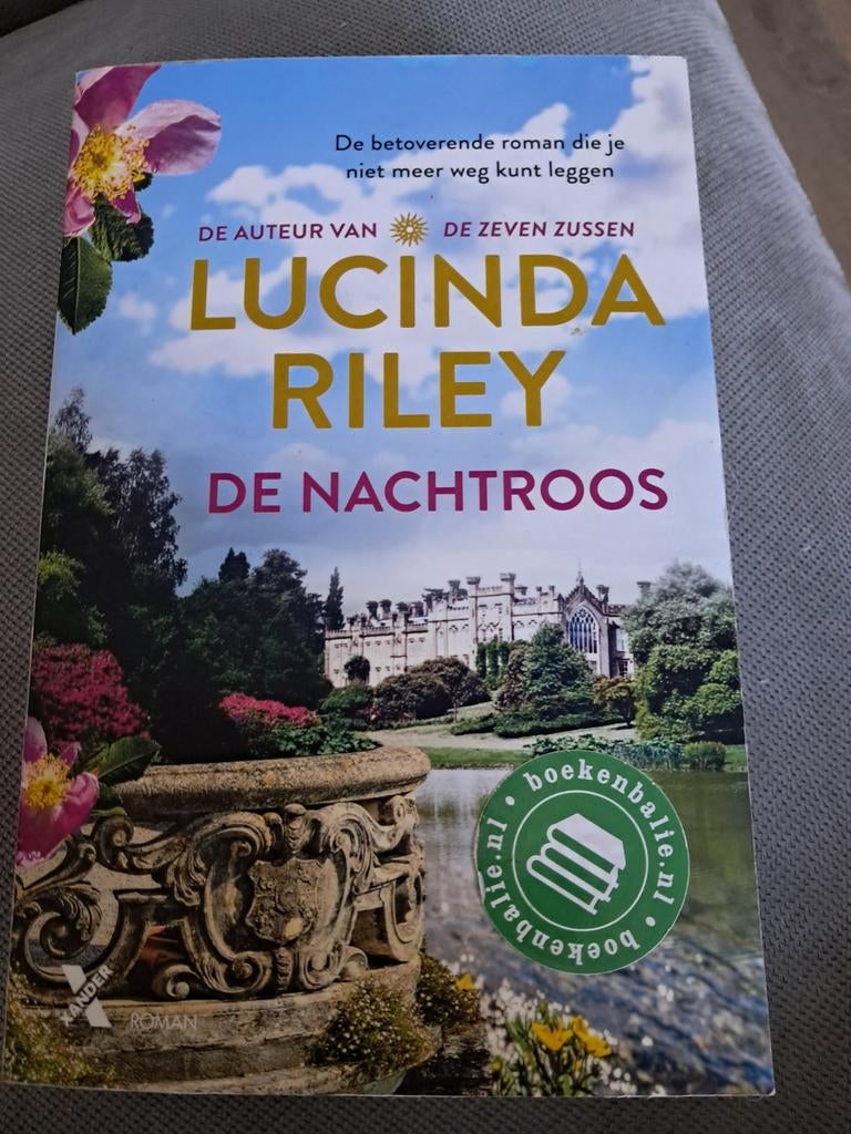 De Nachtroos - Lucinda Riley (De Zeven Zussen), Ophalen of Verzenden