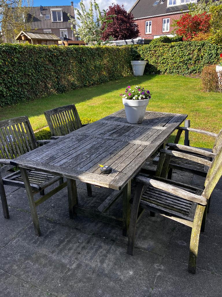Tuintafel, Ophalen, 4 zitplaatsen, Gebruikt, Teakhout