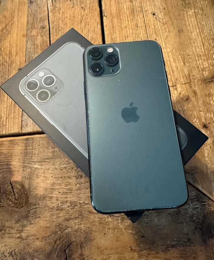iPhone 11 Pro Midnight Green - Zo goed als nieuw, Telecommunicatie, Mobiele telefoons | Apple iPhone, Zo goed als nieuw, 256 GB