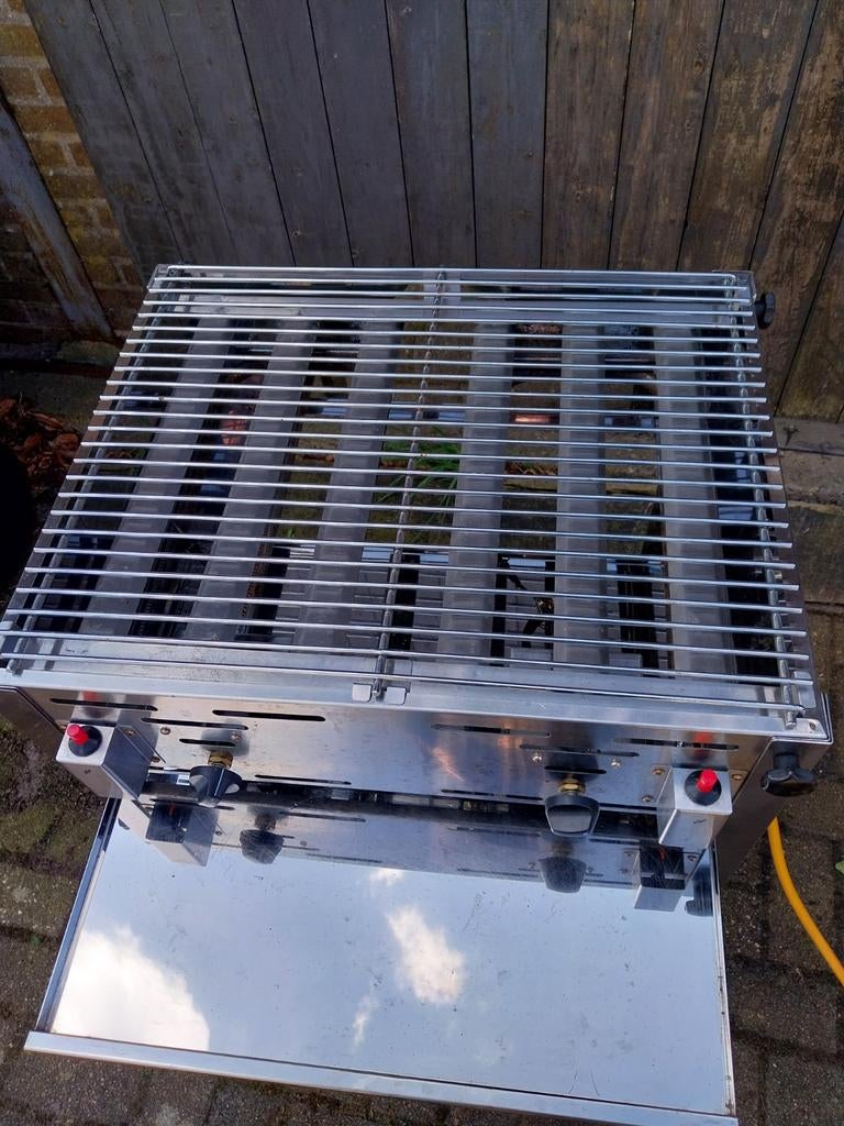 Roestvrijstalen hendi gasbarbecue met 2 branders, Ophalen, Zo goed als nieuw, Onbekend