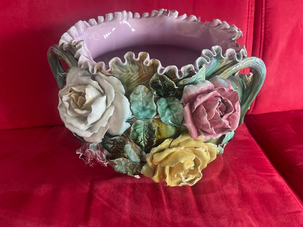 Grote Cachepot met 3D Bloemen - Keramiek, Antiek en Kunst, Ophalen of Verzenden