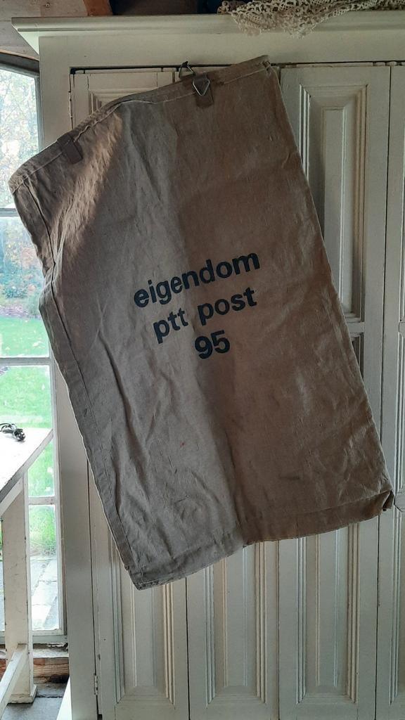 Postzak (nuzzelspul), Ophalen of Verzenden