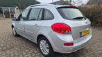 Renault Clio Estate 1.6-16V Night & Day AUTOMAAT DISTR. CRUI, Euro 5, 535 kg, Gebruikt, 4 cilinders