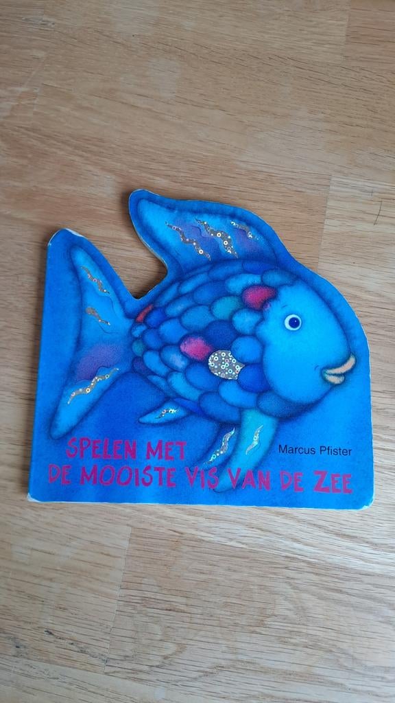 Spelen met de mooiste vis van de zee, Ophalen