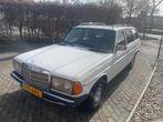 Mercedes w123 T model 300 TD combi, Achterwielaandrijving, Zwart, Wit, Stationwagon