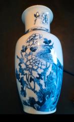Chinees porseleinen vaas van Avon, Huis en Inrichting, Wit, Aardewerk of Porselein, Ophalen of Verzenden, Zo goed als nieuw