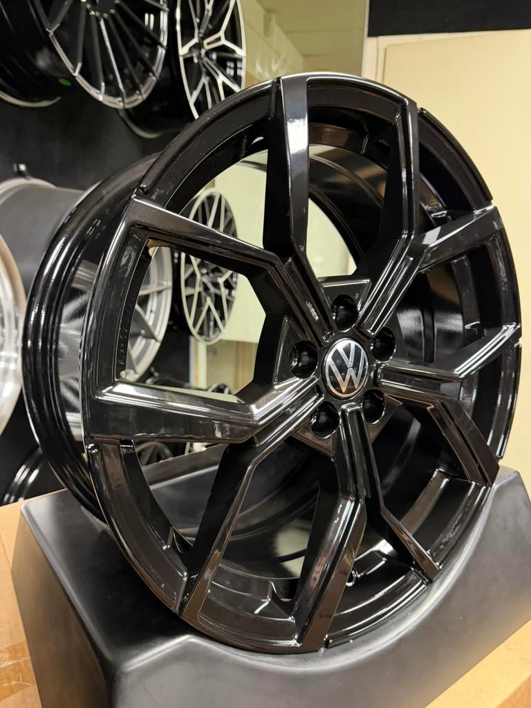 17 inch velgen voor Volkswagen Faro GTI 5x100 Polo 6R 2G A1, 215 mm, Velg(en), Nieuw, 17 inch