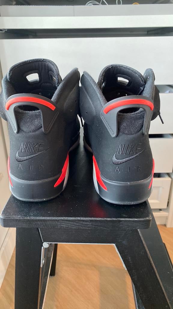Jordan 6 bred size 46, Sport en Fitness, Snowboarden, Ophalen of Verzenden, Zo goed als nieuw, Schoenen