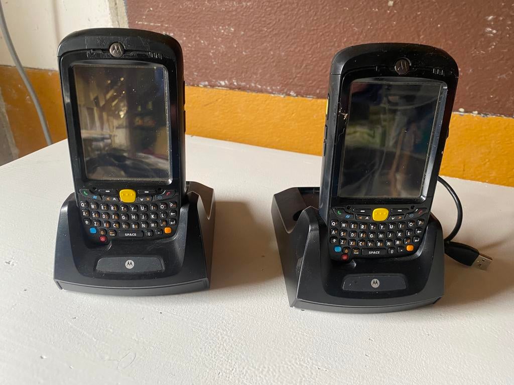 2x motorolla handscanner MC65 plus 2x CRD5500-1000, Computers en Software, Scanners, Ophalen of Verzenden, Zo goed als nieuw