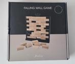 Falling Wall, Vijf spelers of meer, Ophalen, Nieuw, Jens Living.