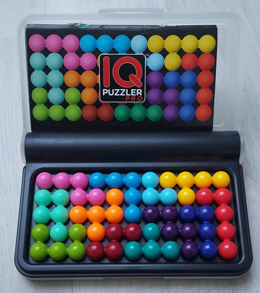 IQ Puzzler Pro - SmartGames Logica Puzzelspel, Ophalen of Verzenden, Zo goed als nieuw