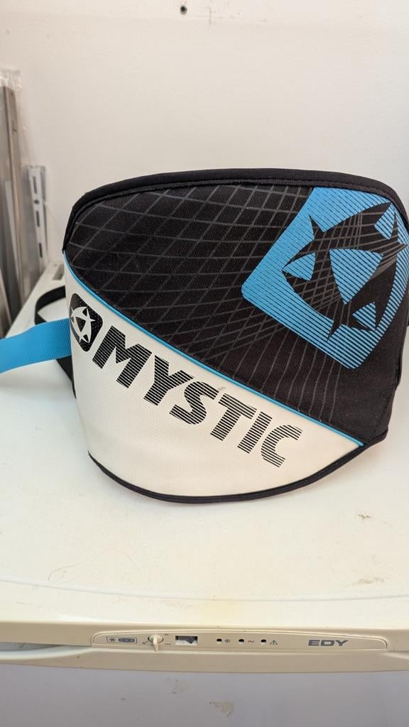 Mystic trapeze maat L, Watersport en Boten, Windsurfen, Ophalen, Zo goed als nieuw, Overige typen, Minder dan 5 m²