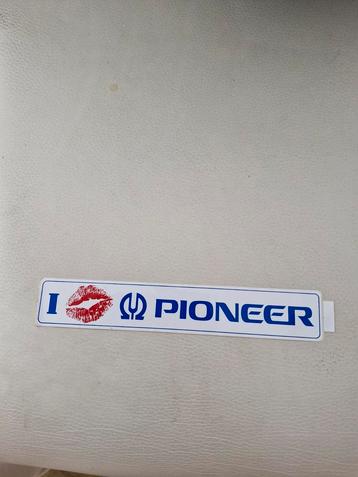 1094 Pioneer Sticker beschikbaar voor biedingen