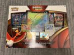 Pokemon Shining Legends Premium Powers Box, Ophalen of Verzenden, Zo goed als nieuw, Overige typen