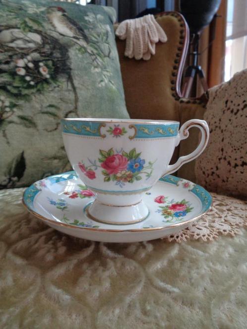 Engelse Kop en Schotel Royal Tuscan Lowestoft ** Mimosa **, Antiek en Kunst, Antiek | Servies los, Ophalen of Verzenden