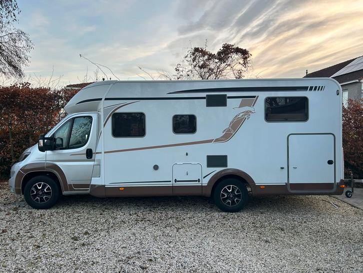 Burstner T 726 Harmony Line 140PK 9-Traps automaat top staat, Caravans en Kamperen, Campers, Particulier, tot en met 4, Half-integraal