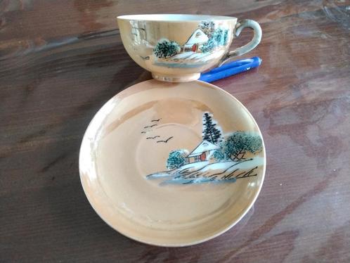 Kop en schotel, antiek japans porselein., Antiek en Kunst, Antiek | Servies los, Ophalen of Verzenden
