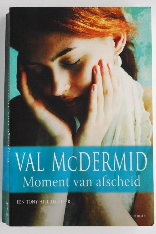 Moment van afscheid - Val McDermid (2012), Boeken, Thrillers, Zo goed als nieuw, Verzenden